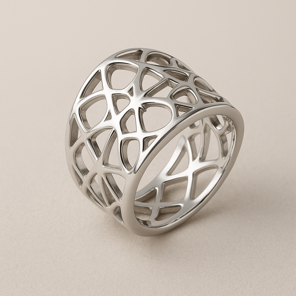 MAINCOON INFINITY™
INTRICATE SILVER WEB RING™